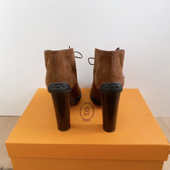 TOD’S brown suede leather lace up platform booties - Picture 5 of 7